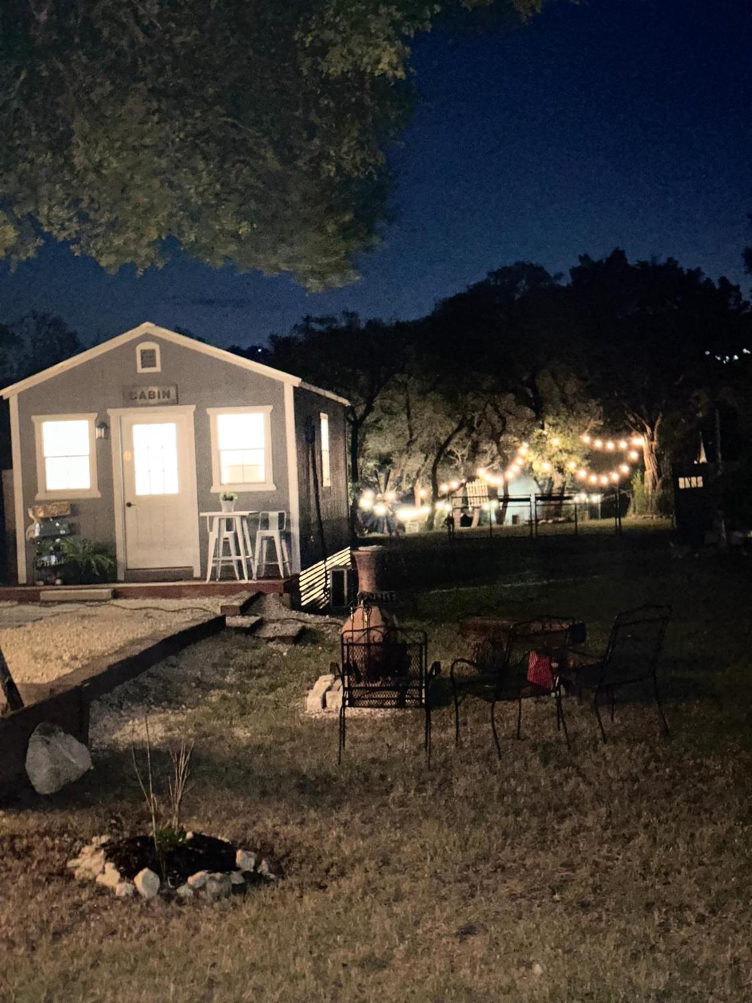 Tiny House - Our Little Piece Of Paradise Lakehills 외부 사진