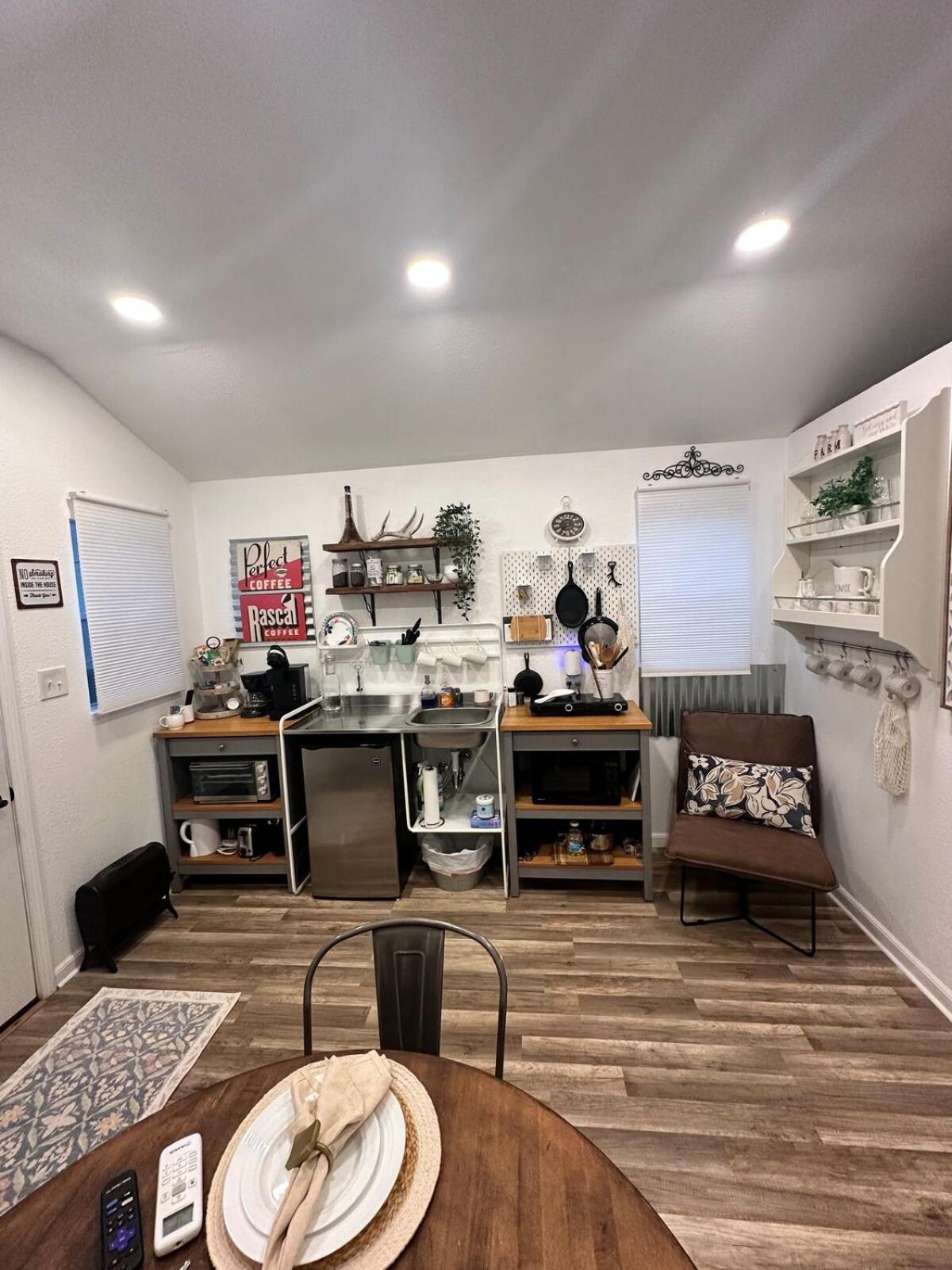 Tiny House - Our Little Piece Of Paradise Lakehills 외부 사진