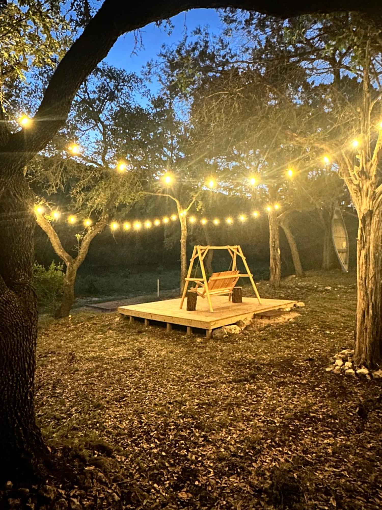 Tiny House - Our Little Piece Of Paradise Lakehills 외부 사진